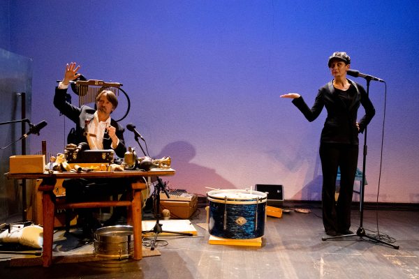 Andrea Kilian, Geräuschemacher Max Bauer