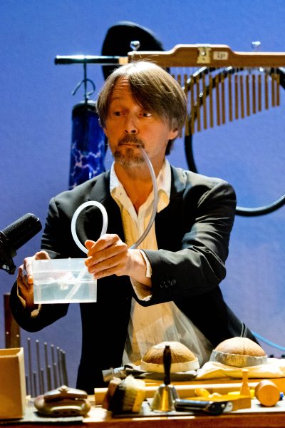 Andrea Kilian, Geräuschemacher Max Bauer